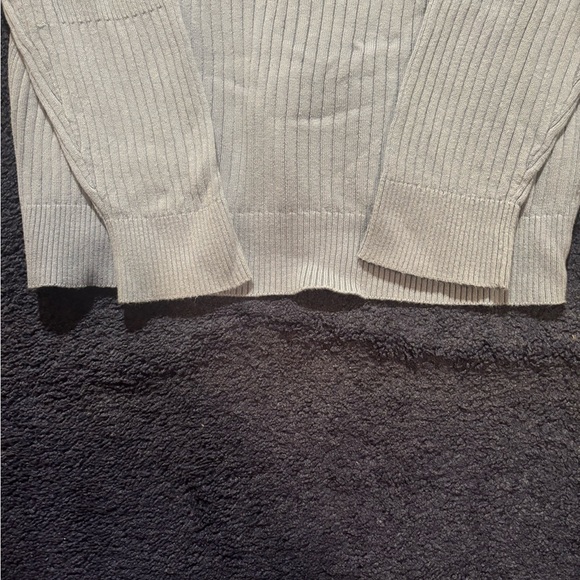 GAP Men's Sweater - Baby Blue - Picture 5 of 5